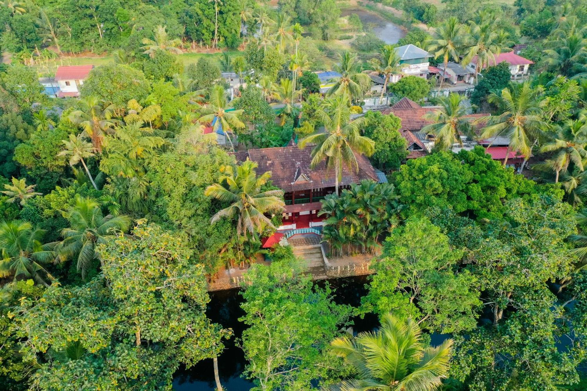 Garggi Backwater Retreat Hotel Kottayam Buitenkant foto