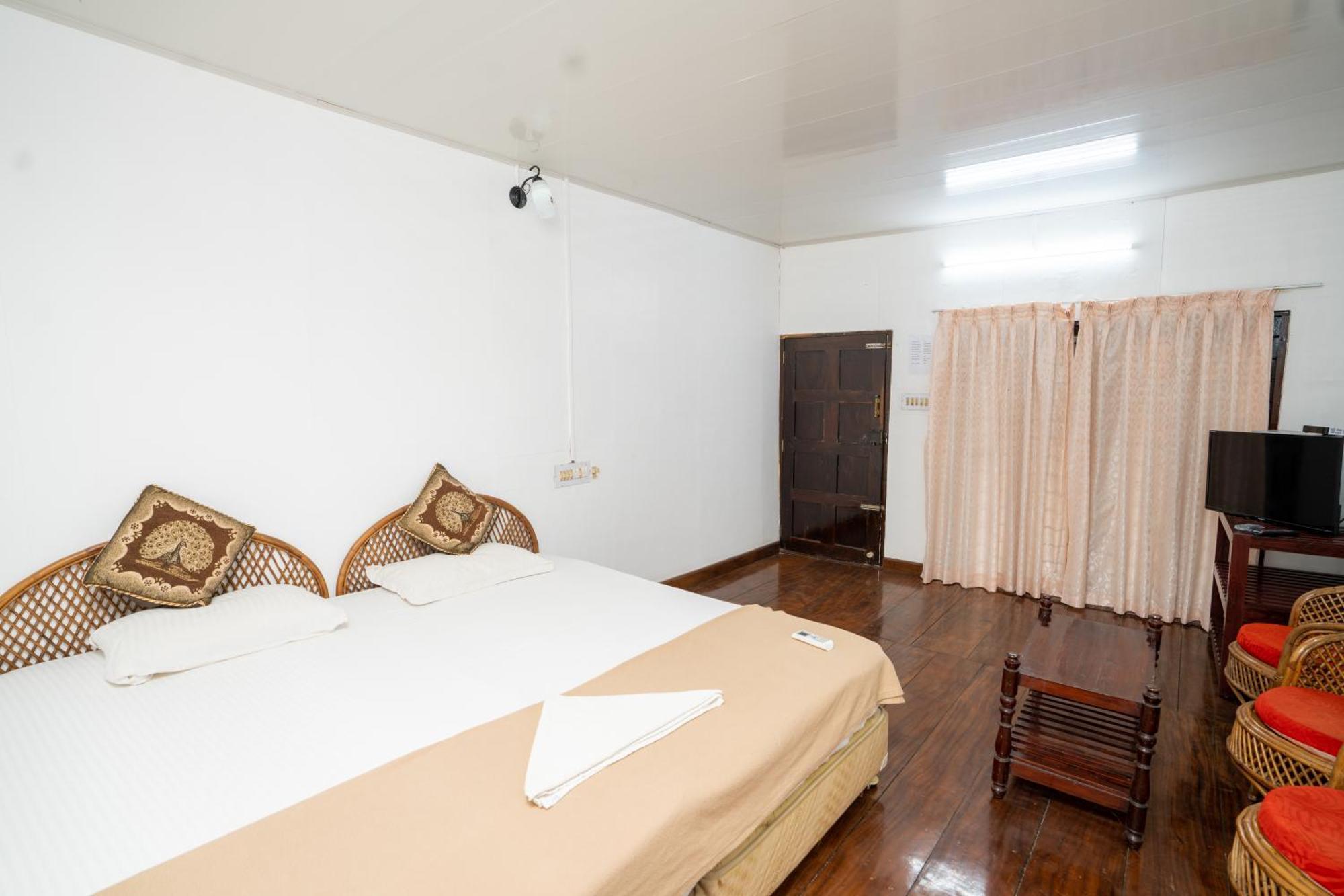 Garggi Backwater Retreat Hotel Kottayam Buitenkant foto