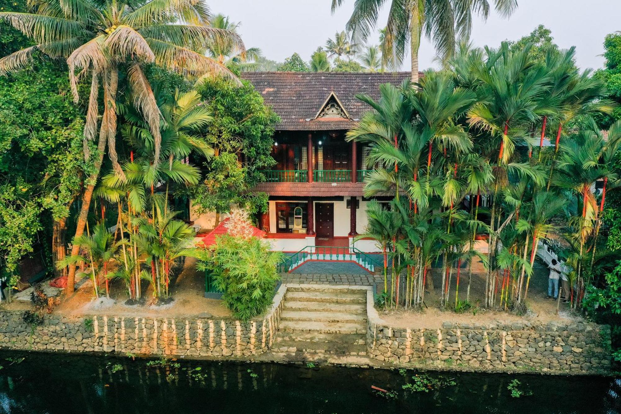 Garggi Backwater Retreat Hotel Kottayam Buitenkant foto